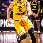 Against all odds, AEK Athens destroyed Peristeri in the Greek Cup